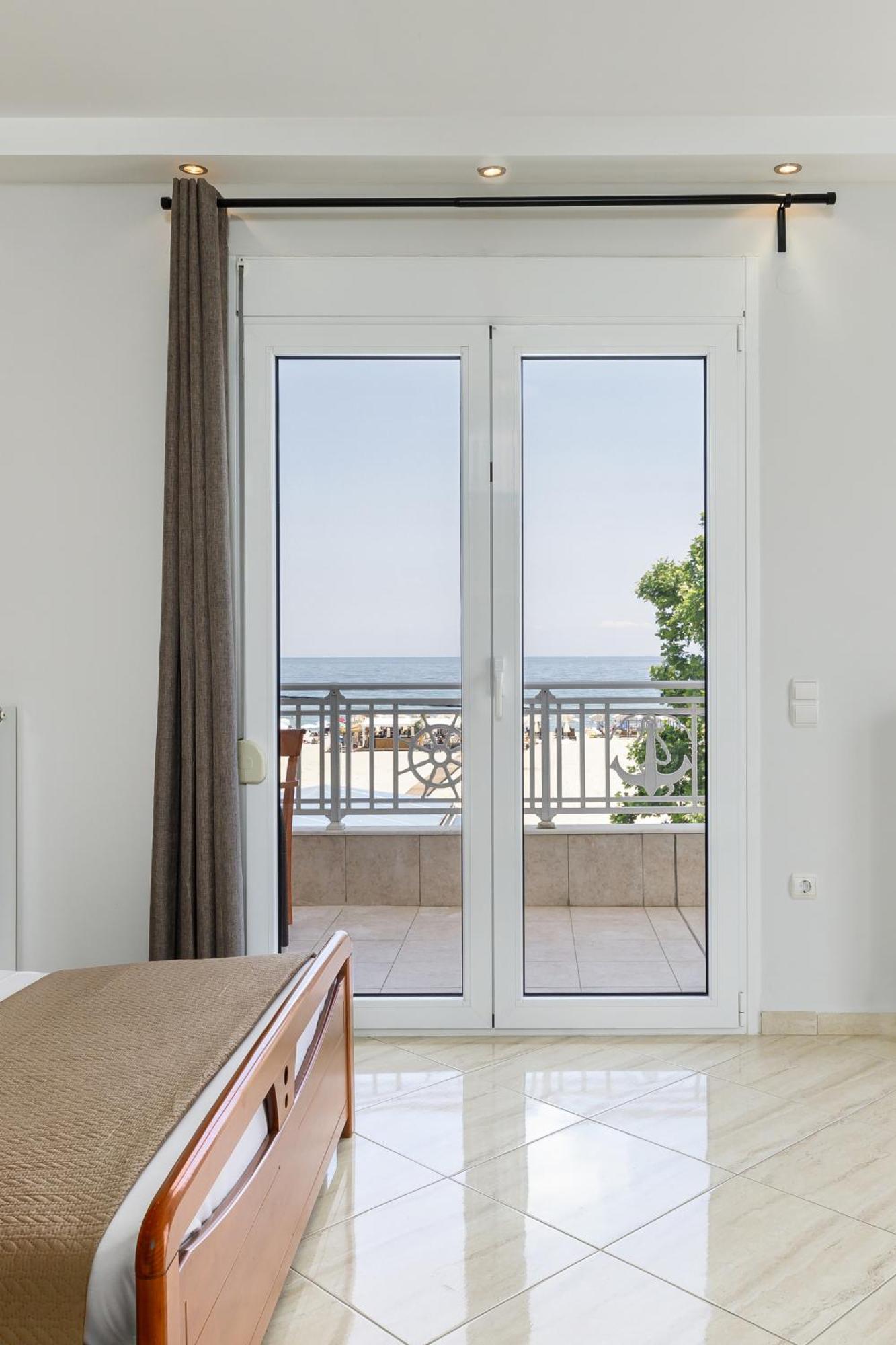 Agyra Seaview Hotel By Panel Hospitality Neoi Poroi Exterior photo